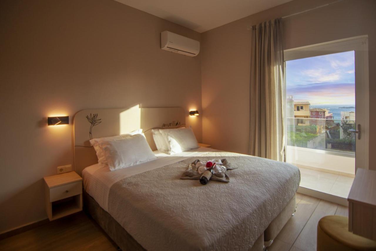 Vakakis Family Luxury Studios Paleochora Buitenkant foto